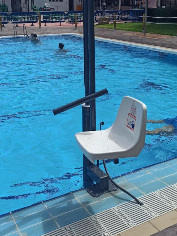 Silla Acceso Piscina Madrid